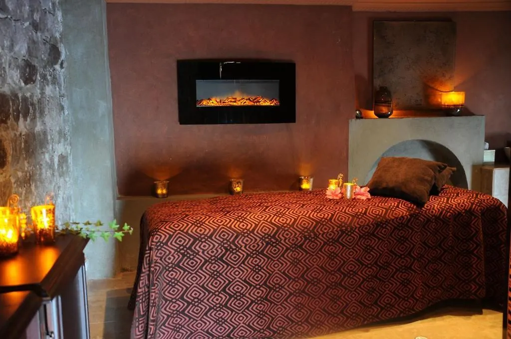 Boutique Hotel Mansion Del Angel Puembo