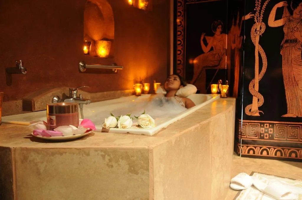 Boutique Hotel Mansion Del Angel Puembo 4*,